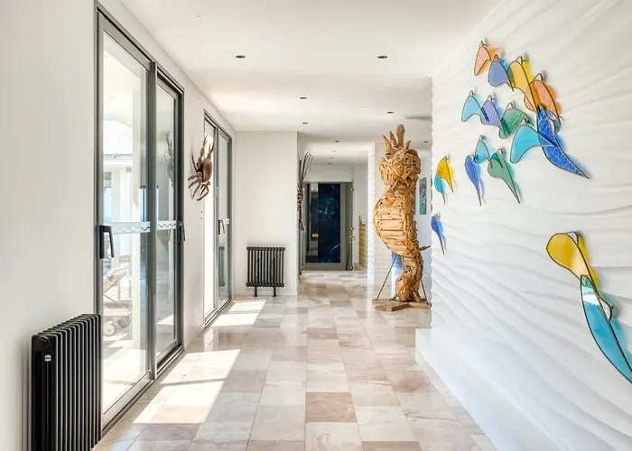 Villa Oceans Oceanfront Pool Spa Sleeps 15 In Bretignolles Sur Mer