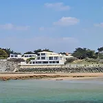 Oceans Oceanfront Pool Sleeps 15 In Sur 布雷蒂诺斯梅尔