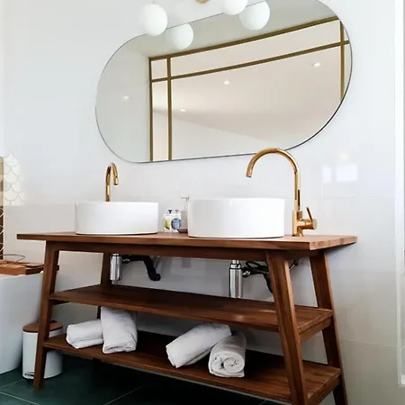 Oceans Un Havre De Luxe Et Serenite Avec Vue Panoramique